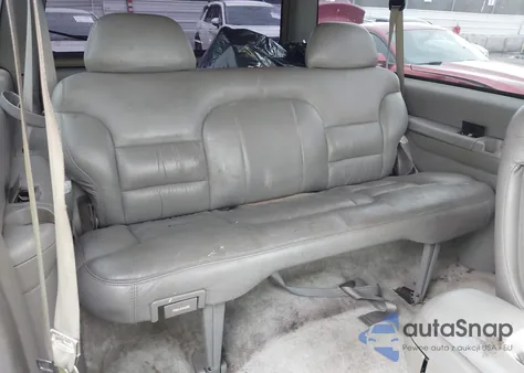 1996 Chevrolet Tahoe K1500 from USA, damaged, VIN 3GNEK18R0TG121739